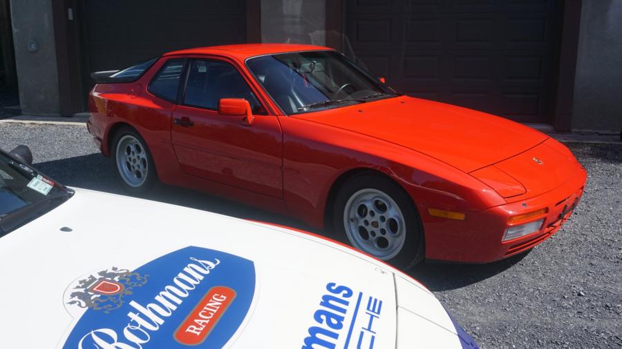  Porsche 944 Turbo 1986 года  (фото 42 из 149)